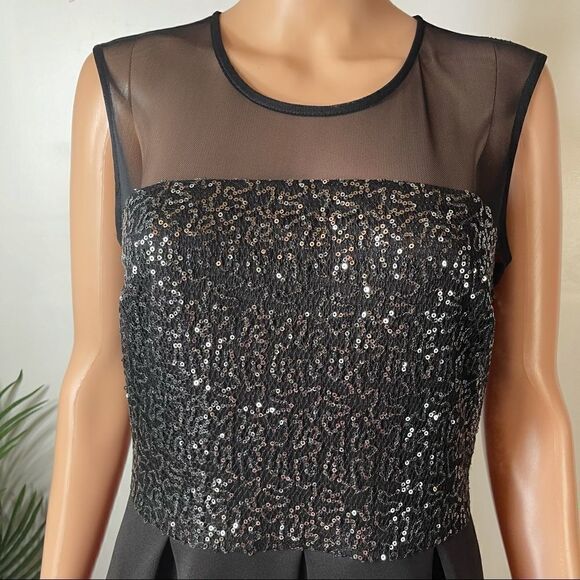 SD Collection Sequin Mesh Scuba Dress Size 10P - Picture 4 of 14